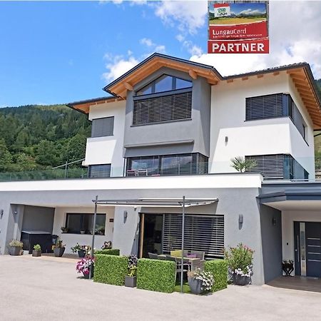 Sonnen-Appartement Heidi ザンクト・ミヒャエル・イム・ルンガウ エクステリア 写真